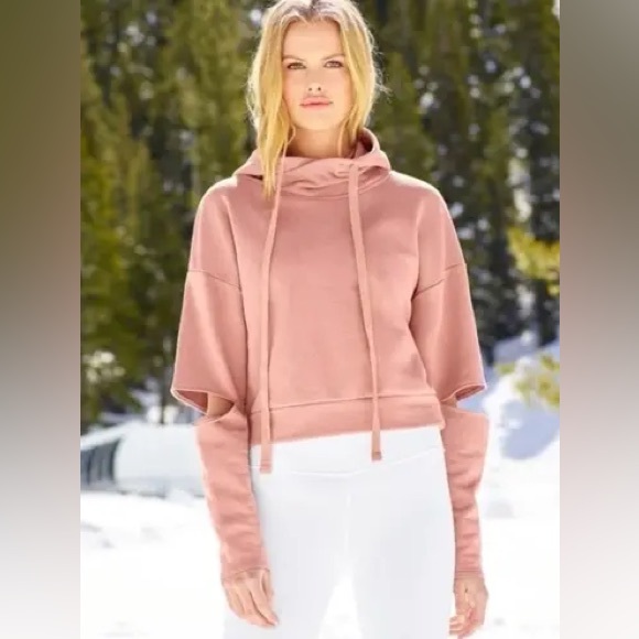 ALO Yoga Tops - ALO Cropped Hoodie